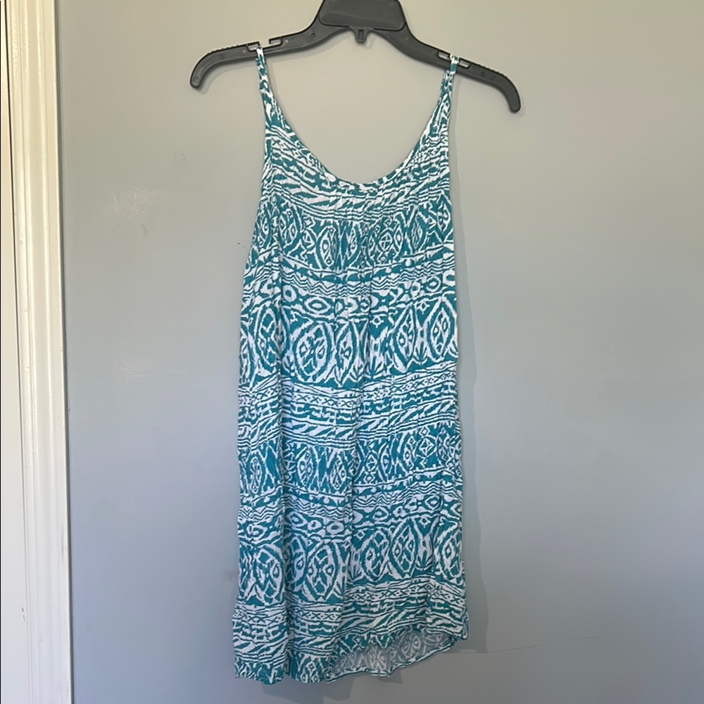 NWT women’s Raviya teal and White Swim Coverup size M
